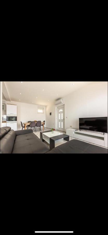 Apartments Arijan30 Celina Εξωτερικό φωτογραφία